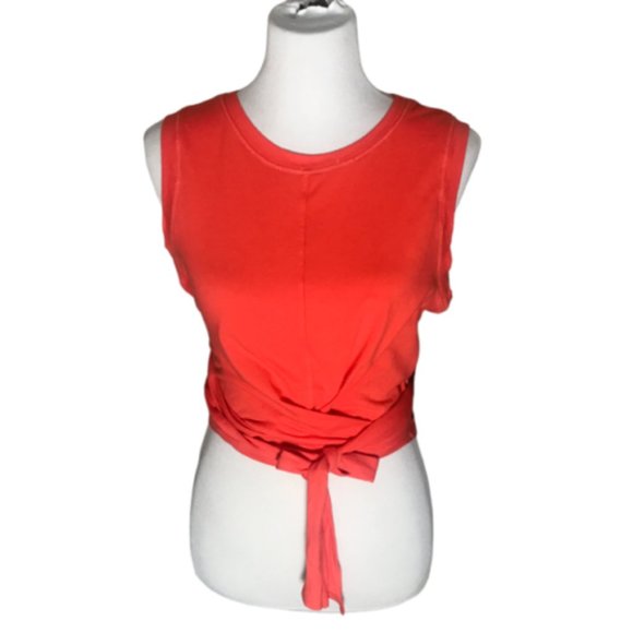 J. Dow Fitness Black History Month Red Orange Women's Cropped Tank Top NEW - Picture 1 of 2